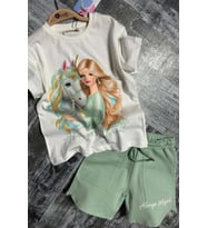 Kız Çocuk Üzeri Digital Bebek ve At Baskılı Penye T-Shirt Yeşil Şortlu Takım