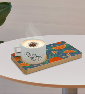 BK Gift Kişiye Özel Portakal Tasarımlı Doğal Ahşap Tabaklı Seramik Fincan Sunum Seti  Model 1