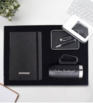 Kişiye Özel Süngerli Kutusunda Kişiye Özel Siyah Defter & 32gb Usb Siyah Kalem & Kulplu 280 Ml Siyah Çelik Termos Hediye Seti