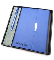Signator® Codex  N208 Kişiye Özel Defterli Set - İsme Özel Mavi Kalem + İsme Özel Mavi Defter  İsme Özel Kutusunda Hediyelik Set (Karışık)