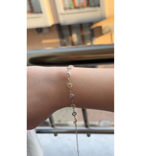 Kadın Gümüş Renk Zirkon Taşlı Papatya Model Bileklik 18 CM
