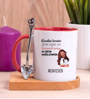 Kişiye Özel Alışıkın Değilsindir Tasarım Esprili Ahşap Altlıklı Kırmızı Kupa