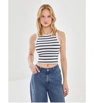 LCW Vision Beyaz Bisiklet Yaka Çizgili Kadın Crop