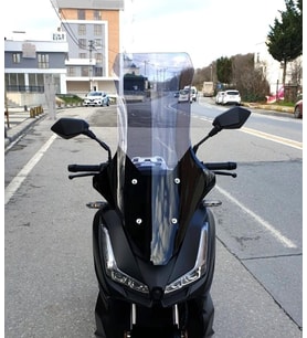 MOTOCAM Skyjet Rivero 125 Ön Cam 2024-2026 Model 78cm Füme Renkli 4mm UZUN