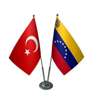 Masa Üstü Venezuella Bayrağı Türk Bayrağı İkili Krom Direk Masa Bayrak Seti