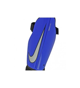 NIKE CHARGE FOOTBALL SHIN GUARD