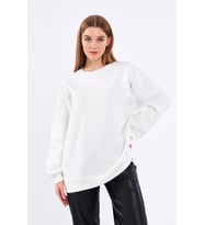 Ekru Kadın Pamuklu Oversize Basic Bisiklet Yaka Sweatshirt