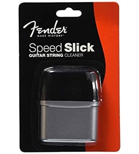 Fender 0990521100 Speed Slick Tel Temizleyici Tellerin Ömrünü Uzatan ve Çalım Hızını Artıran Pratik Bakım Aparatı