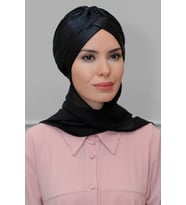 Siyah Pratik Hazır Geçmeli Tesettür Bone Fukuro Piliseli Tek Çapraz Büzgülü Şifon Atkılı 1824A_01