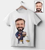 Kişiye Özel Avukat Tasarımlı Karikatür Tişört