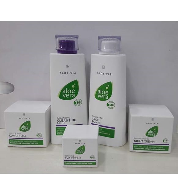 LR Aloe Vera Cilt Bakm Seti 5 para (st,tonik,gndz,gece,gz)