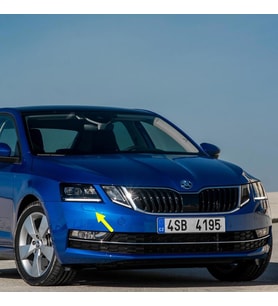 Skoda Octavia 3 Makyajlı 2017-2020 Sağ Ön Far Yıkama Kapağı 5E0955110E