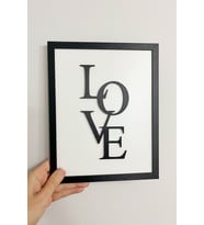 Ahşap Çerçeveli 2 Katmanlı Love Yazılı MDF Duvar Tablosu Siyah  25x20 cm