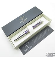 Parker Sanatsal Çizimli Tükenmez Kalem  Benzersiz üründür. Yalnızca bir adet bulunmaktadır (Karışık)