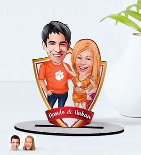 BK Gift Kişiye Özel İsimli Sevgililer Karikatürlü Ahşap Biblo Model-54