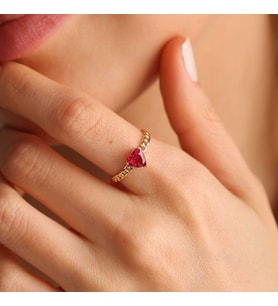 Sevgiliye Özel Altın Tektaş Yüzük Ruby (Çok Renkli)