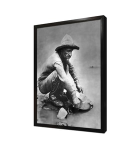 Altın Arayan Adam Çerçeveli Mdf Tablo