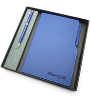 Signator® Codex  N156 Kişiye Özel Defterli Set - İsme Özel Mavi Kalem + İsme Özel Mavi Defter  İsme Özel Kutusunda Hediyelik Set (Karışık)