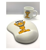 Smile Baskılı Bilek Destekli Mouse Pad + Kupa Bardak Mug