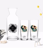 BK Gift Kişiye Özel Renkli Baskılı Turist Ömer Tasarımlı İkili Rakı Bardağı ve Karaf Hediye Seti-1 (Model 1)