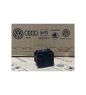 Passat 1997-2005 Arası Arka Sağ Cam Açma Düğmesi Tuşu 3b0959855b