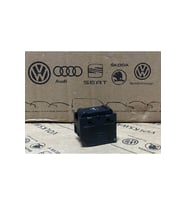 Passat 1997-2005 Arası Arka Sağ Cam Açma Düğmesi Tuşu 3b0959855b