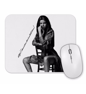 Selena Gomez 03 Mouse Pad