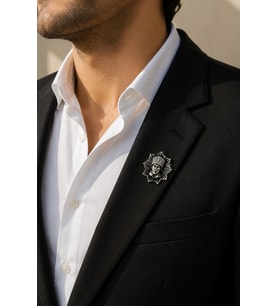 Atatürk Siluet Gümüş Renk Rozet Unisex Yaka Aksesuarı