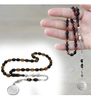 Ateş Kehribar Tesbih - Metal Püsküllü - Sarı Siyah - Ayetel Kürsi Uçlu İsme Özel Yazılı - Arpa Kesim