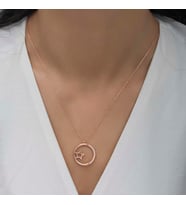 Gümüş Rose Yıldız Detaylı Halka Kadın Kolye