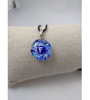 CAM HARF KOLYE – HANDMADE EL YAPIMI MURANO– (F) HARFİ MODELİ