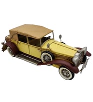 Nostaljik Sarı Klasik Araba Biblo - El Yapımı Metal Model Araç - Erkeklere Özel Hediye