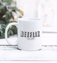 Netflix Play Tasarımlı Kupa Bardak (Beyaz)