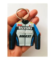Suzukı motor koruma ceket anahtarlık  anahtarlık (Çok Renkli)