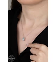 SWAROVSKİ CRYSTAL BAGET  925 AYAR GÜMÜŞ KOLYE