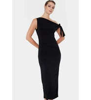 Kadın Maxi Örme Elbise Tek Omuzlu Asimetrik Yaka Şık Tasarım Modern Stil Dayanıklı Malzeme
