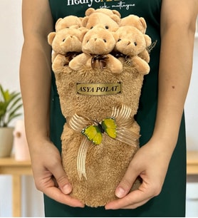 Kişiye Özel İsimli Büyük Boy Peluş Ayıcık Buketi - Premium Peluş Ayıcık Buketi