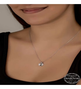 Swarovski Crystal Taşlı Çerçeveli Gümüş Kadın Kolye