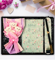 Üçlü Peluş Ayıcık Buketi & Tasarım Defter & Tasarım Tütsü Seti