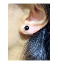925 Ayar Siyah Oniks Taşlı Küçük Top Gümüş Küpe 6 mm