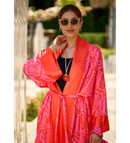 Dinamik Pembe Kimono