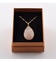 Pembe Kuvars Doğal Taş Kolye Ucu 3 cm - Gold Zincir