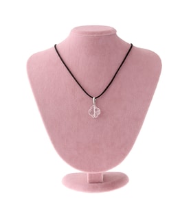 Pembe Kuvars Yonca Doğaltaş Kolye Ucu M441