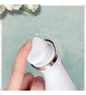 Pazarız  Nano Cilt Temizleme Silikonu Peeling Hazneli
