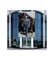Yürüyen Atatürk Portresi Poster Bayrak Raşel Kumal 4x6 metre ATA77