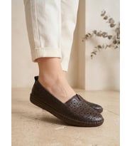 BEREN Hakiki Deri Kahverengi Kadın Babet Ortopedik Taban Lazer Delikli Slip-On Comfort Ayakkabı