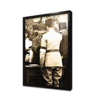 Atatürk ve Silah Arkadaşları Çerçeveli Cam Tablo