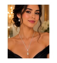 DAMLA MODEL, GOLD RENK, ZİRKON TAŞLI SUYOLU KOLYE VE KÜPE SETİ ACR9835