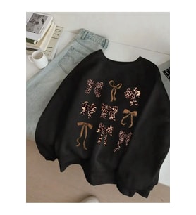 Unisex Leopar Desenli Kurdele Baskılı Oversize Sweatshirt (Siyah)
