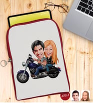 BK Gift Kişiye Özel Motorcu Sevgililer Karikatürlü Taşınabilir Koruyucu Tablet Kılıfı & Organizer Çanta - Kırmızı-1